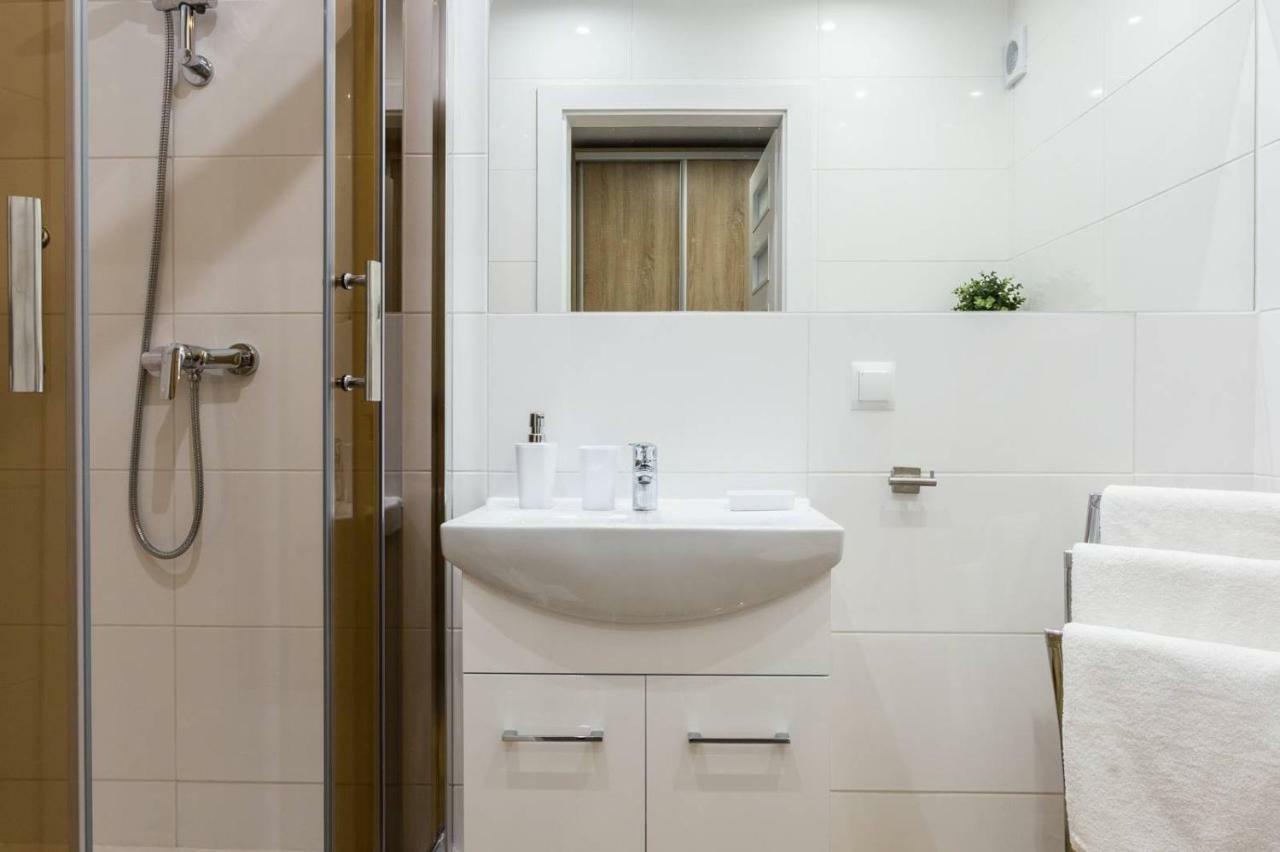 Apartamentylove - Apartament Zborowski Centrum, 100M Do Krupowek ザコパネ エクステリア 写真